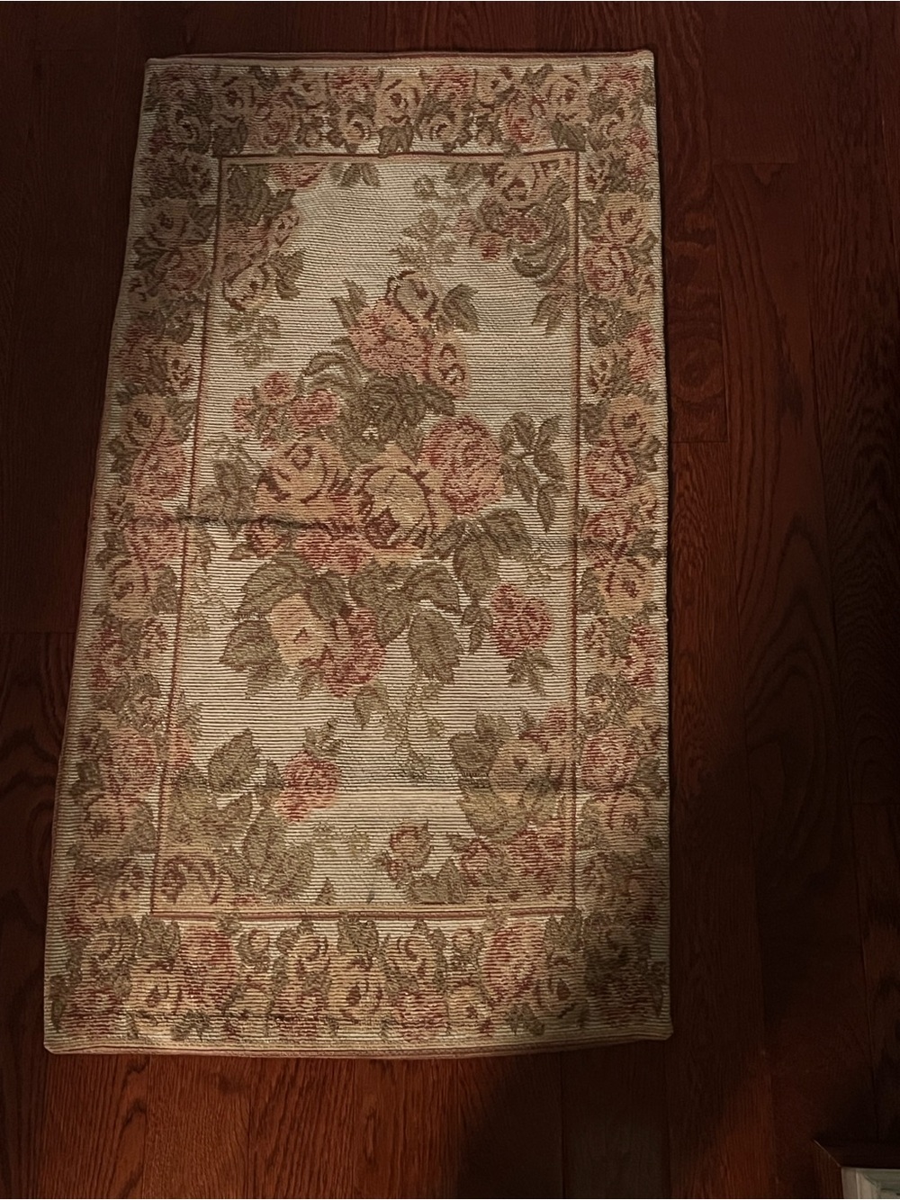 Floral Accent Area Rug - Cream and Pink